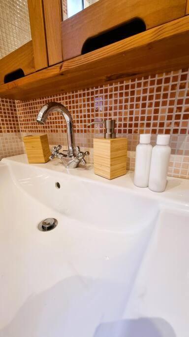 Bee Freeride Biker House Apartment Magliolo Exterior photo