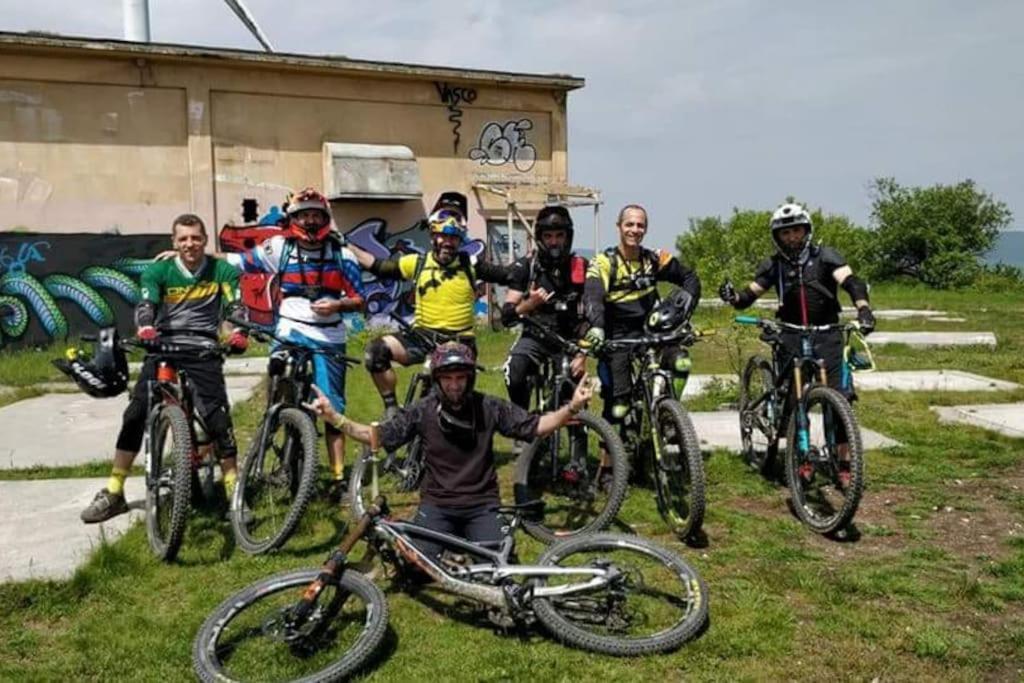 Bee Freeride Biker House Apartment Magliolo Exterior photo